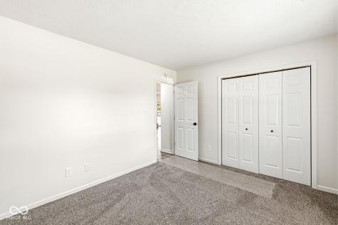 11904 Holz Drive Indianapolis IN 46229