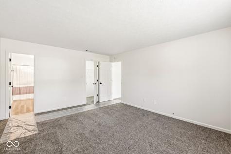 11904 Holz Drive Indianapolis IN 46229