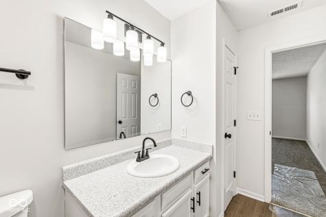 11904 Holz Drive Indianapolis IN 46229
