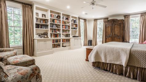 1015 W 116th Street Carmel IN 46032