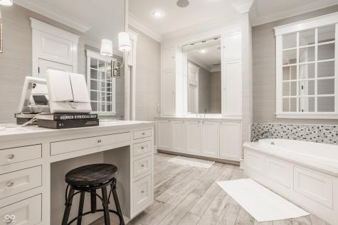 1015 W 116th Street Carmel IN 46032