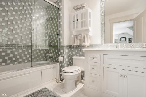 1015 W 116th Street Carmel IN 46032