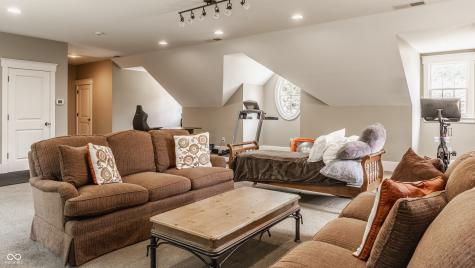 1015 W 116th Street Carmel IN 46032
