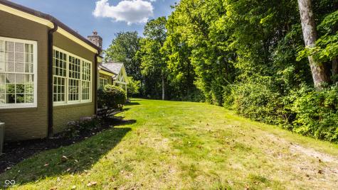 1015 W 116th Street Carmel IN 46032
