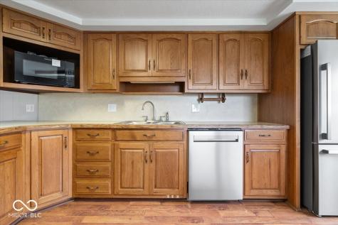 925 W 125 S Lebanon IN 46052