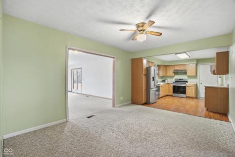 8586 N 200 W Fortville IN 46040