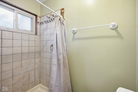 8586 N 200 W Fortville IN 46040
