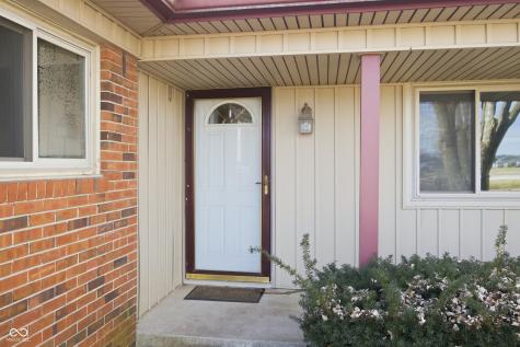 8586 N 200 W Fortville IN 46040
