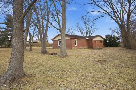 8586 N 200 W Fortville IN 46040