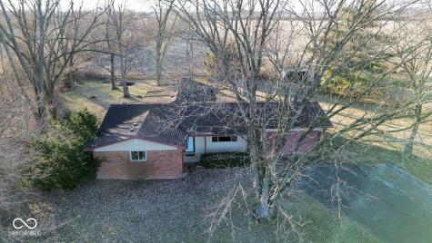 8586 N 200 W Fortville IN 46040