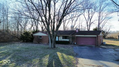 8586 N 200 W Fortville IN 46040