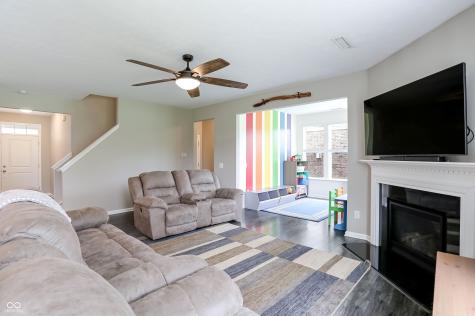 10512 Pintail Lane Indianapolis IN 46239