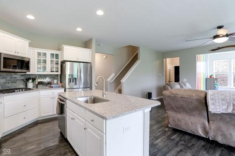 10512 Pintail Lane Indianapolis IN 46239