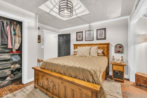 785 Pineview Drive Zionsville IN 46077