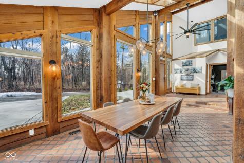 785 Pineview Drive Zionsville IN 46077