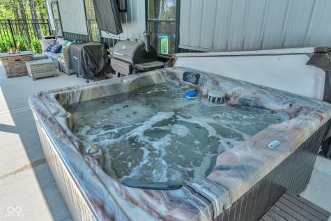 785 Pineview Drive Zionsville IN 46077