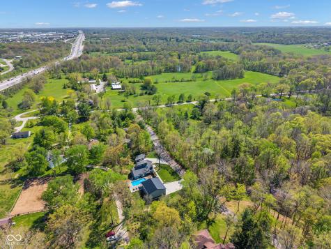 785 Pineview Drive Zionsville IN 46077