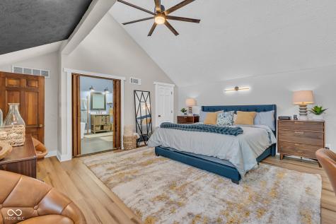 785 Pineview Drive Zionsville IN 46077