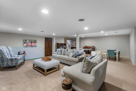 4410 N Riverside Drive Columbus IN 47203