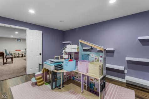 4410 N Riverside Drive Columbus IN 47203