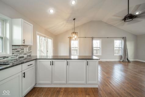 4313 N Hartstrait Road Bloomington IN 47404