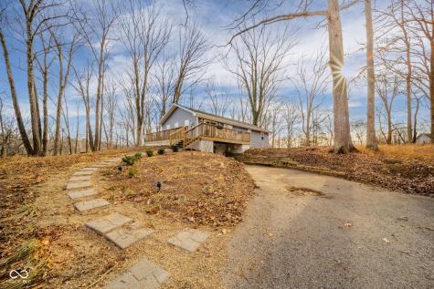 4313 N Hartstrait Road Bloomington IN 47404
