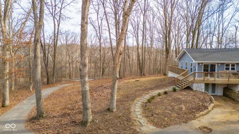4313 N Hartstrait Road Bloomington IN 47404