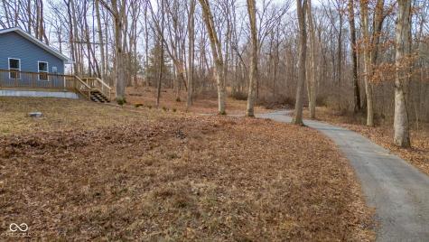 4313 N Hartstrait Road Bloomington IN 47404