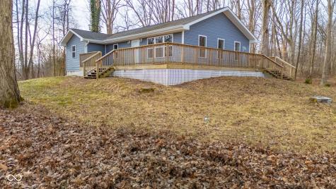 4313 N Hartstrait Road Bloomington IN 47404