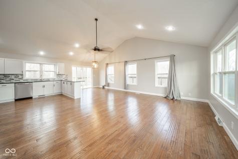 4313 N Hartstrait Road Bloomington IN 47404