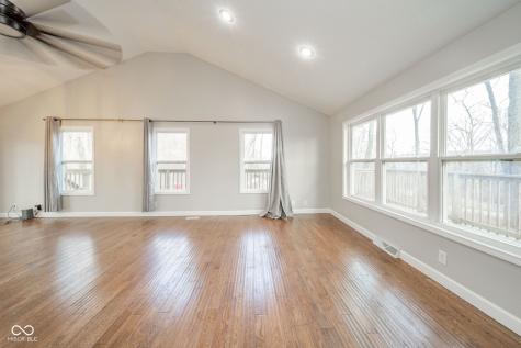 4313 N Hartstrait Road Bloomington IN 47404