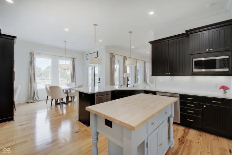 7850 Cheval Rue Court Zionsville IN 46077