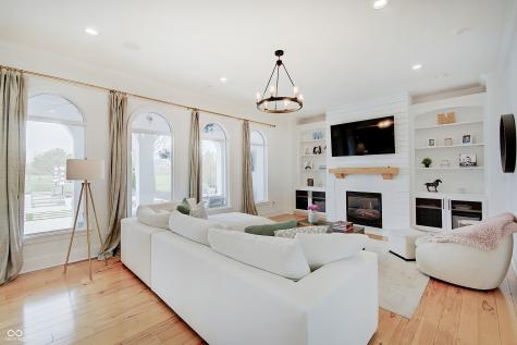 7850 Cheval Rue Court Zionsville IN 46077