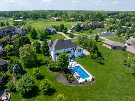 7850 Cheval Rue Court Zionsville IN 46077