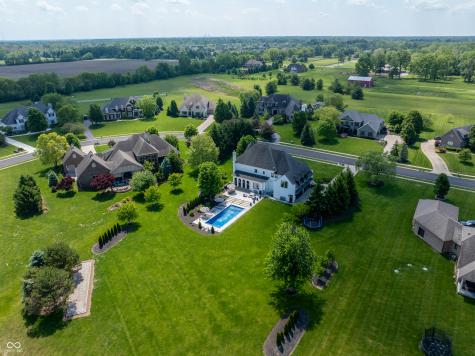 7850 Cheval Rue Court Zionsville IN 46077