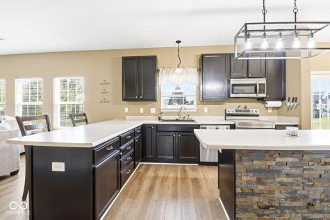 8236 Holmard Place Indianapolis IN 46259