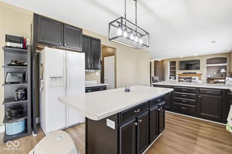 8236 Holmard Place Indianapolis IN 46259
