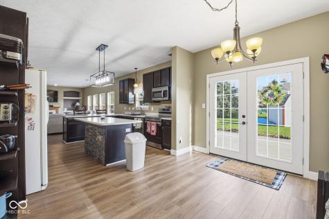8236 Holmard Place Indianapolis IN 46259