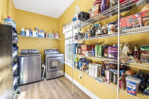8236 Holmard Place Indianapolis IN 46259