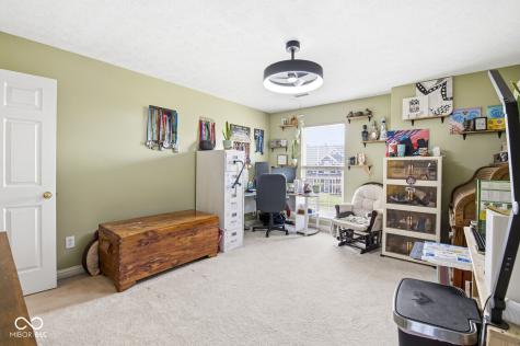 8236 Holmard Place Indianapolis IN 46259