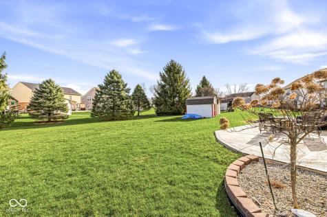8236 Holmard Place Indianapolis IN 46259