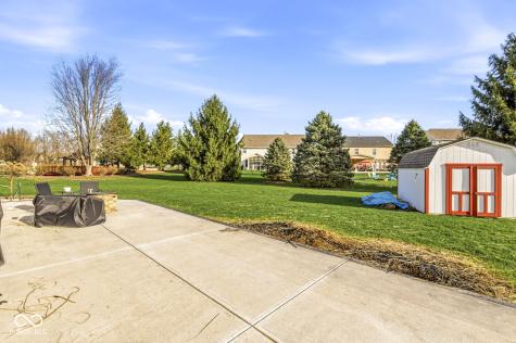 8236 Holmard Place Indianapolis IN 46259