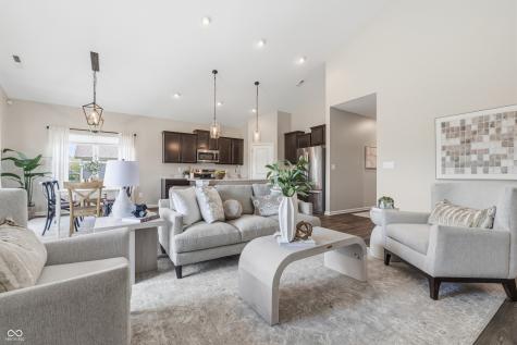 1093 Maple Stone Drive Greenwood IN 46143