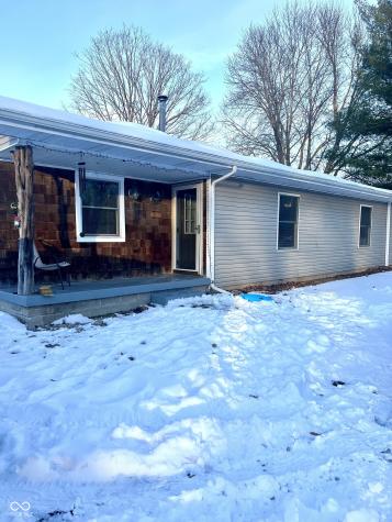 2976 W Rose Hill Lane Rosedale IN 47874