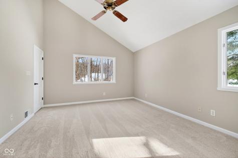 9970 Oakleaf Way Mccordsville IN 46055