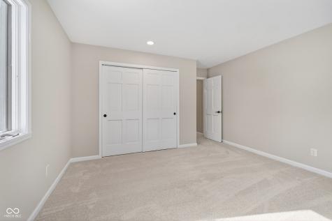 9970 Oakleaf Way Mccordsville IN 46055
