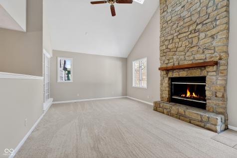 9970 Oakleaf Way Mccordsville IN 46055
