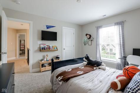 12059 Chapelwood Drive Fishers IN 46037