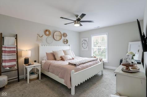 12059 Chapelwood Drive Fishers IN 46037