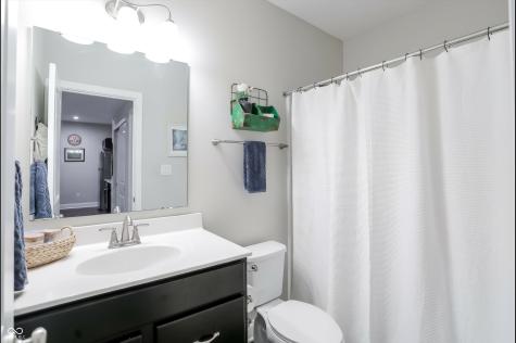 12059 Chapelwood Drive Fishers IN 46037